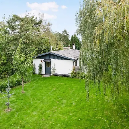 Hotel Birkevnget 9, 4850 Stubbekbing *