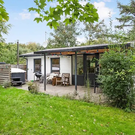 Birkevnget 9, 4850 Stubbekbing