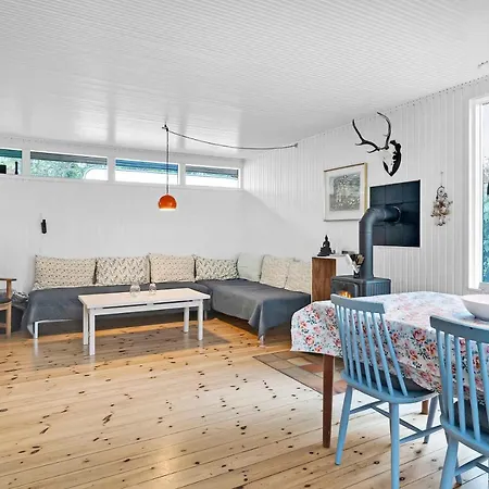 Birkevnget 9, 4850 Stubbekbing * Stubbekøbing