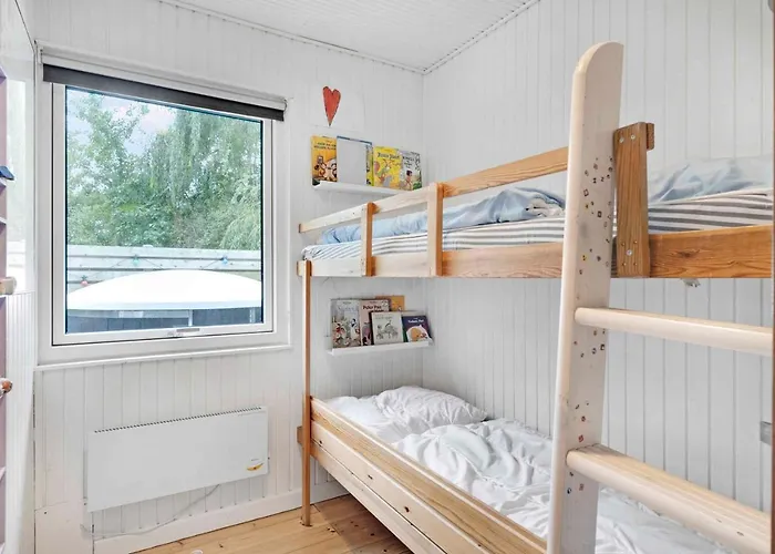 Hotel Birkevnget 9, 4850 Stubbekbing