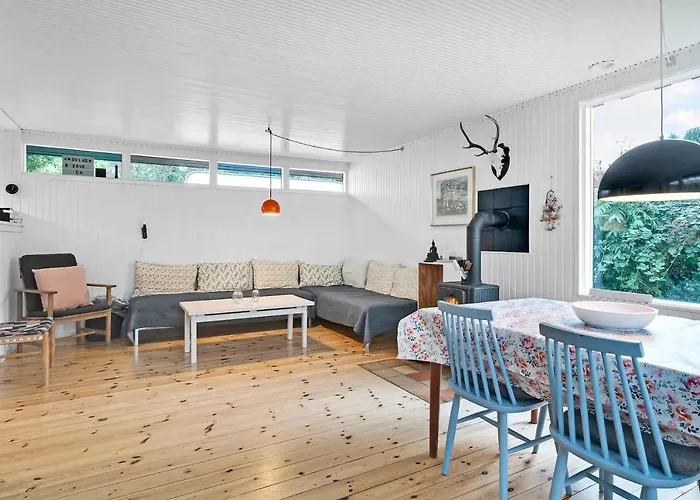 Birkevnget 9, 4850 Stubbekbing * Stubbekobing